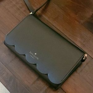 🖤🤍 Kate Spade Purse/ Clutch 🤍🖤